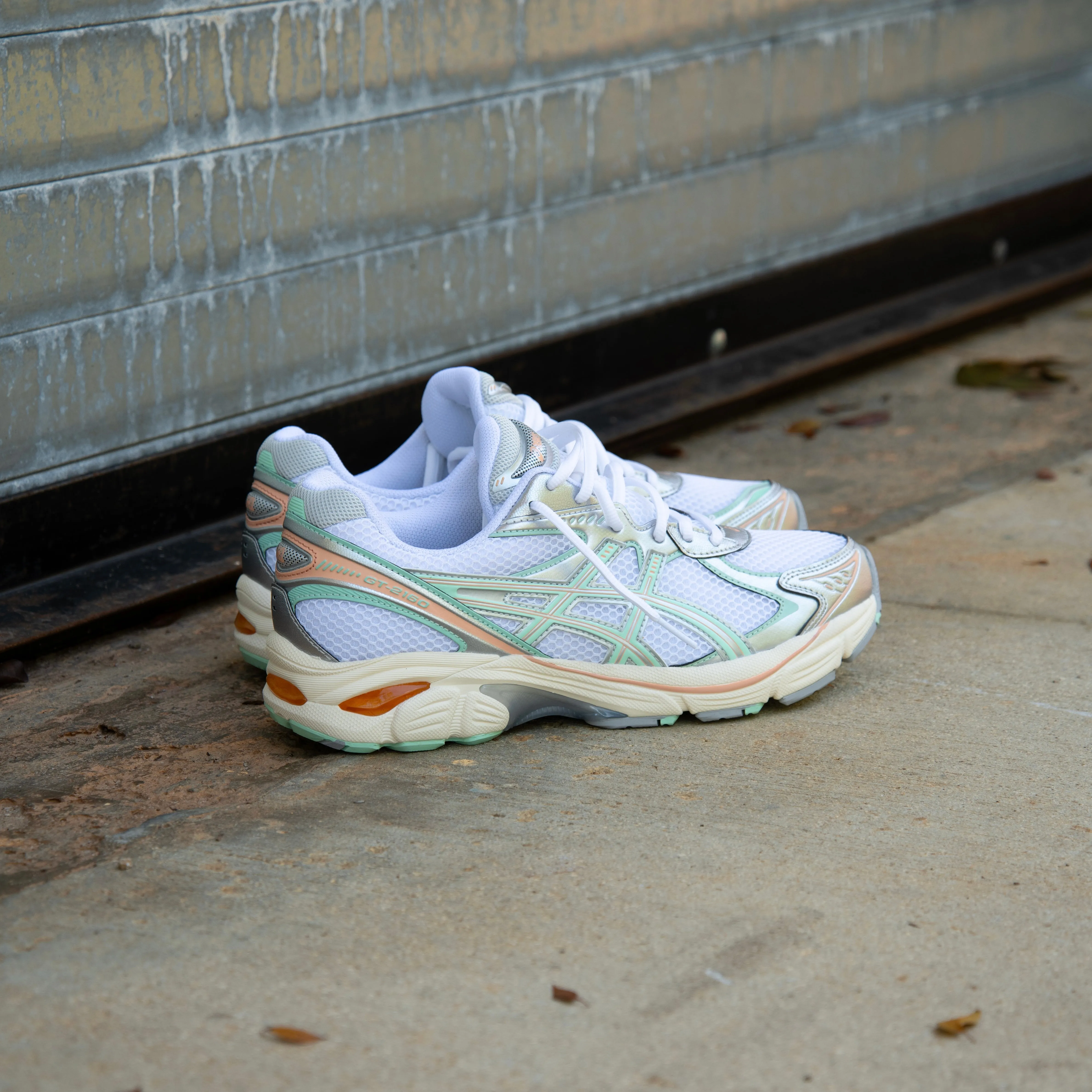 Mens Asics GT-2160 (White/Mint Tint) platform shoes