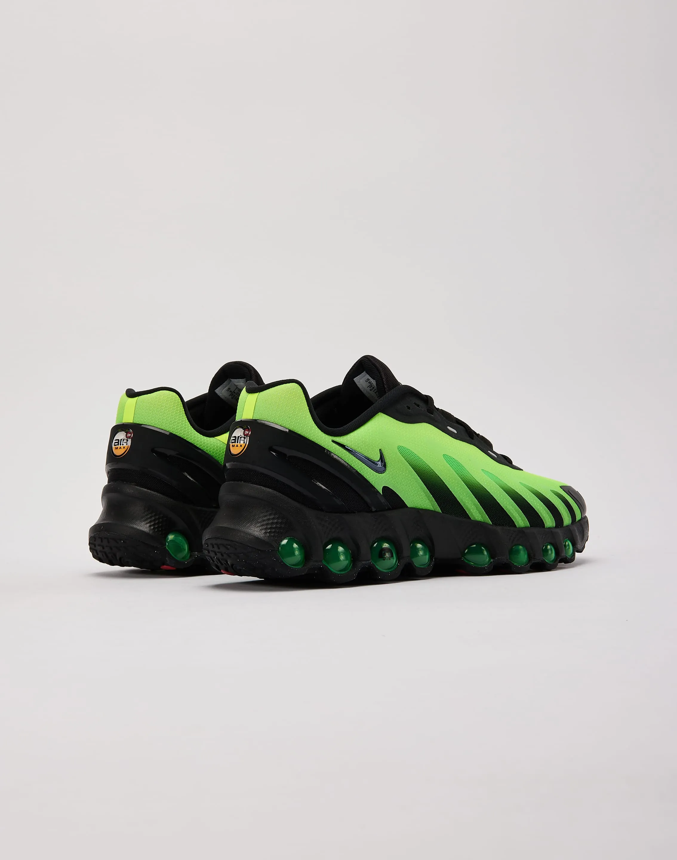 Nike Air Max Dn8 Total Comfort Outfit Essential