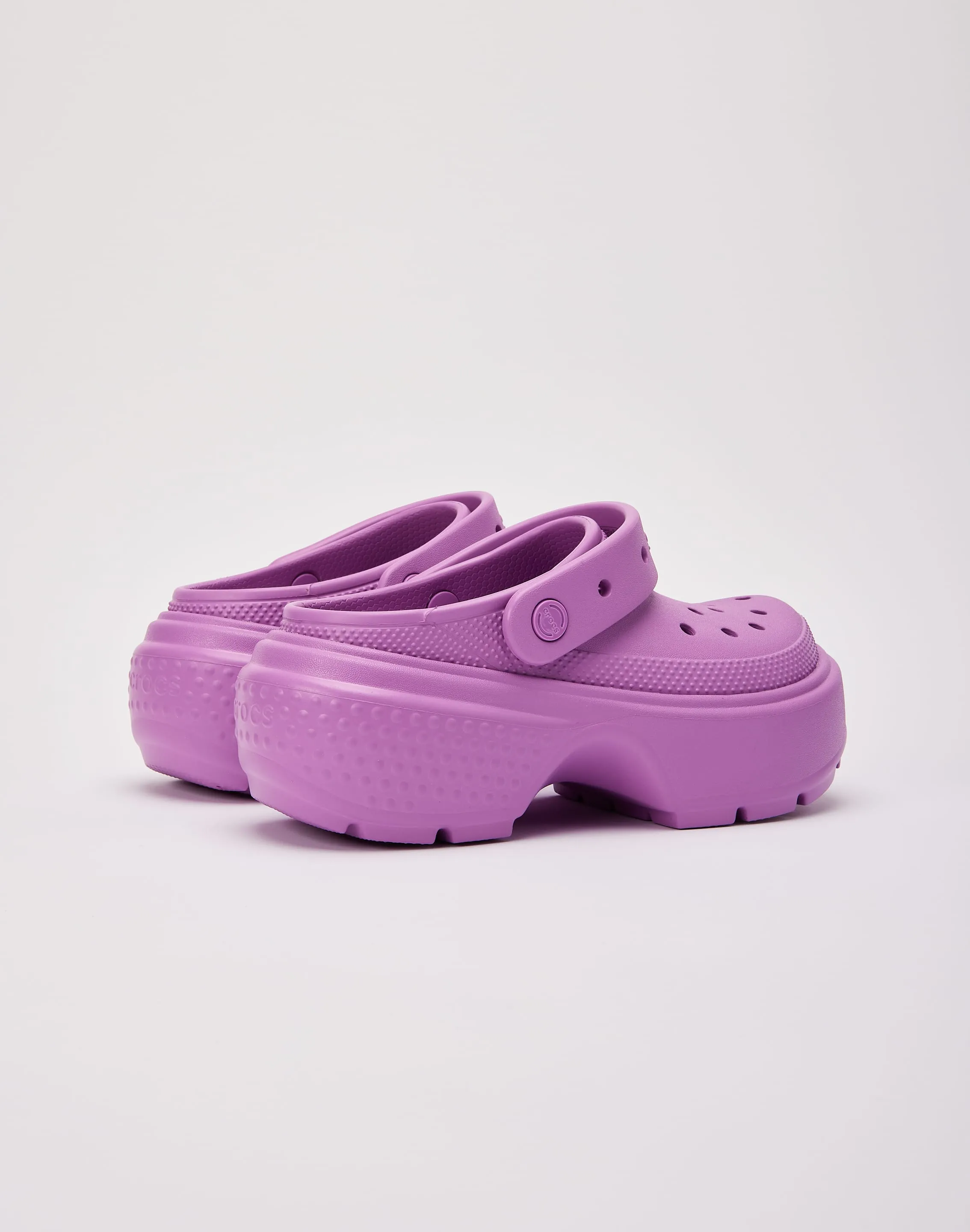 Crocs Stomp Clog Sleek Edge Unique Design