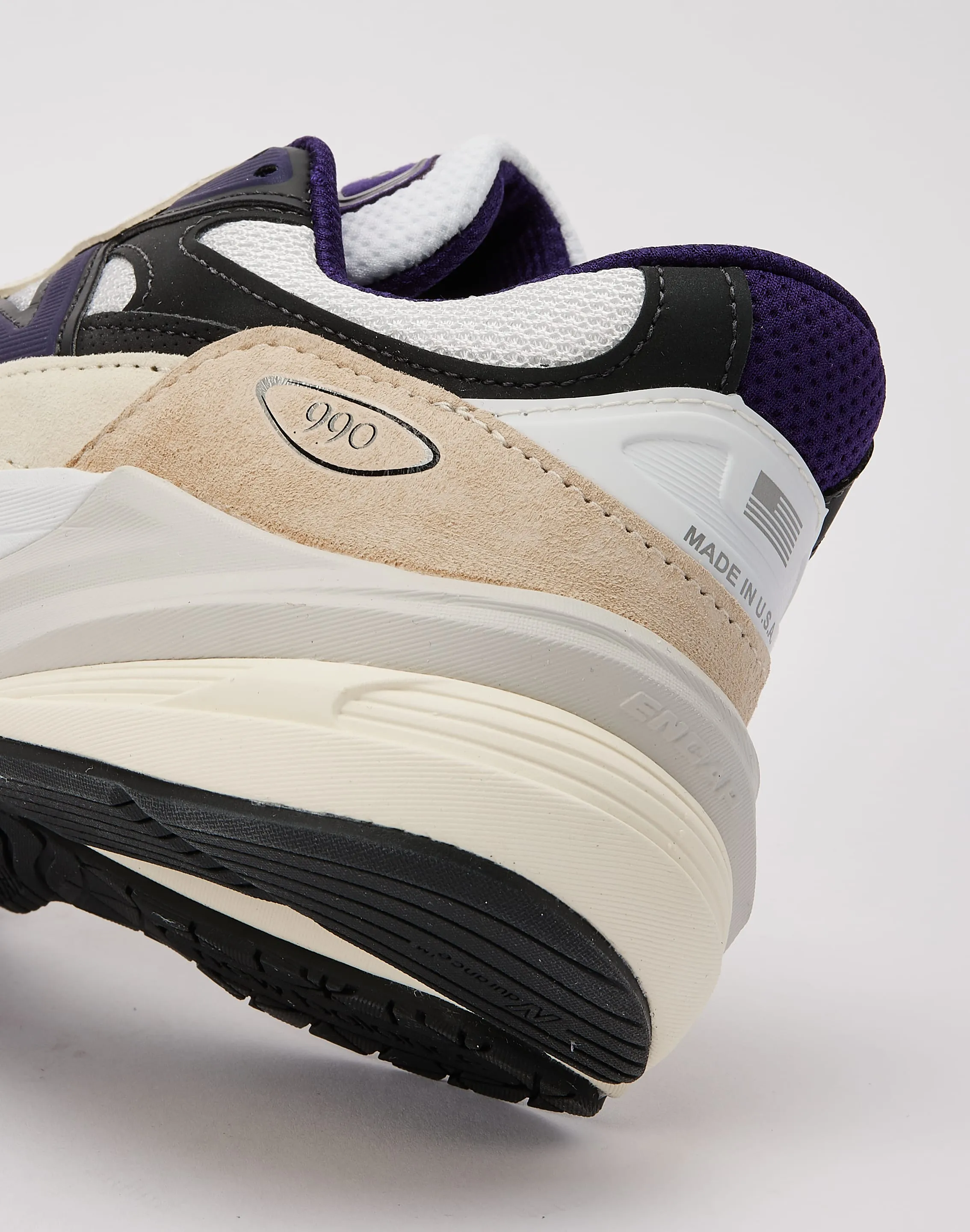 New Balance MADE In USA 990v6 Cloud Walk