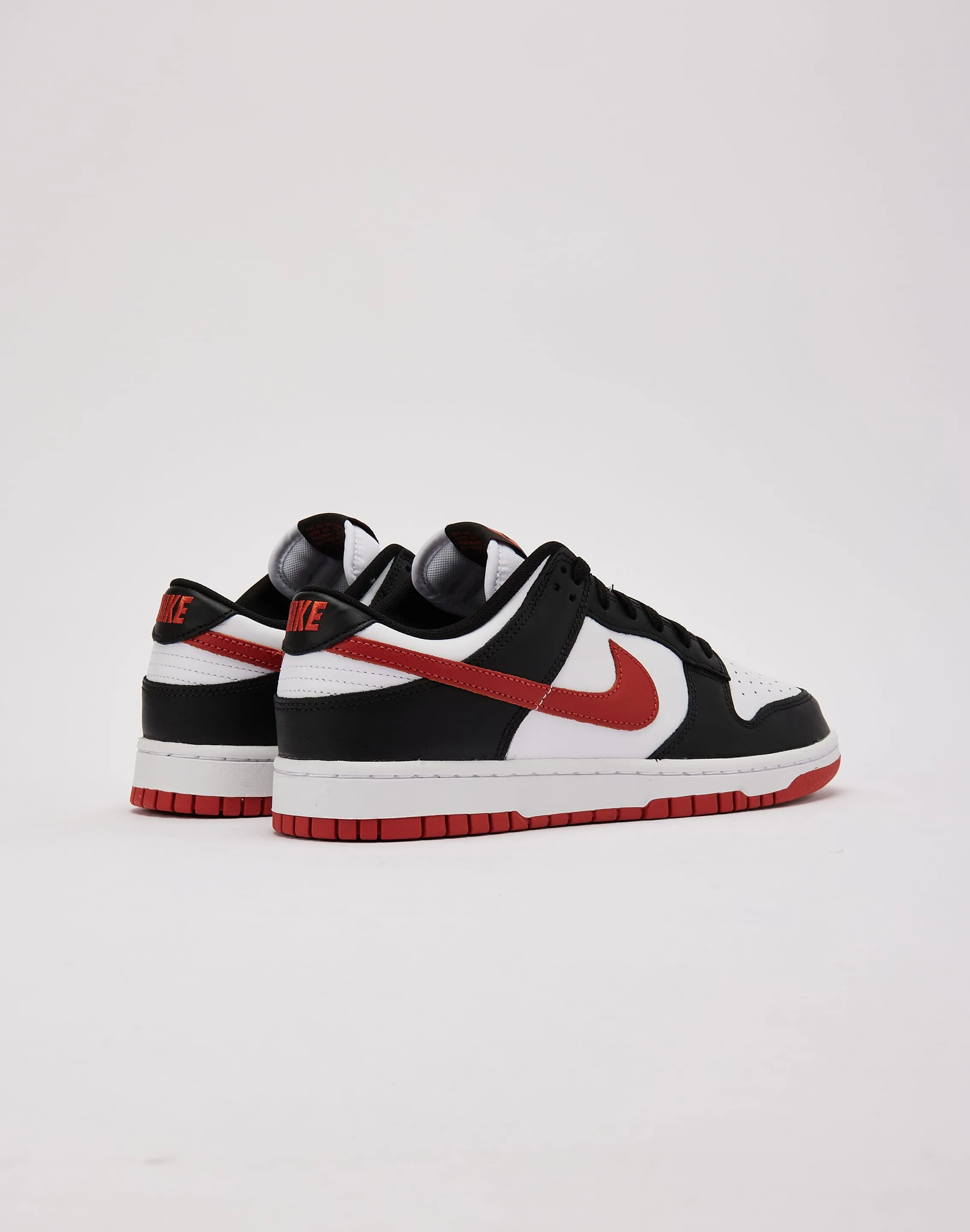Nike Dunk Low Comfort Fitment