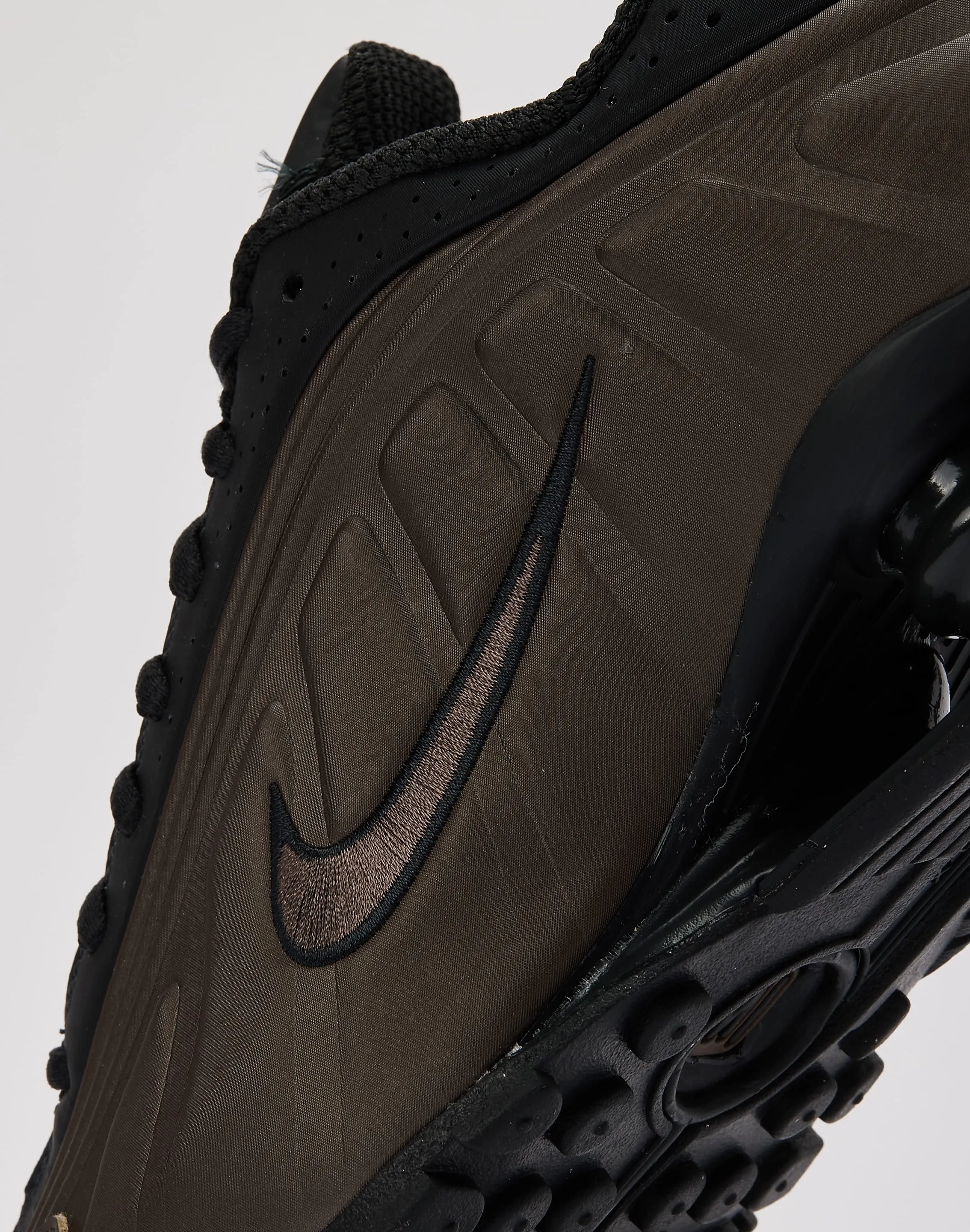 Nike Shox R4 Supportive touch