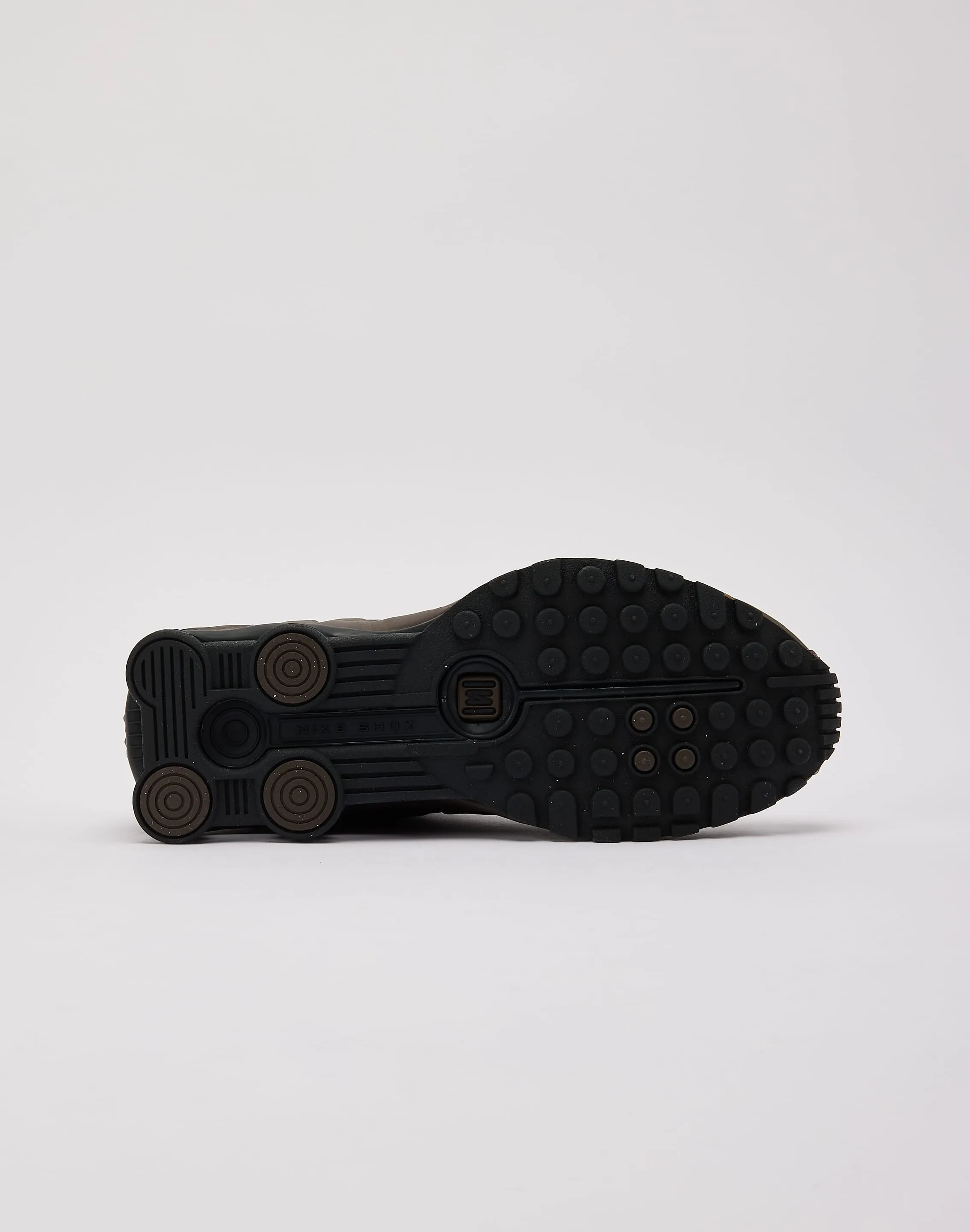 Nike Shox R4 Smooth interior Stretch Woven Collar